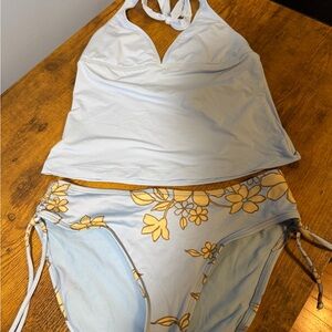 Swim Systems Light Blue Floral Halter Tankini Set Size M
